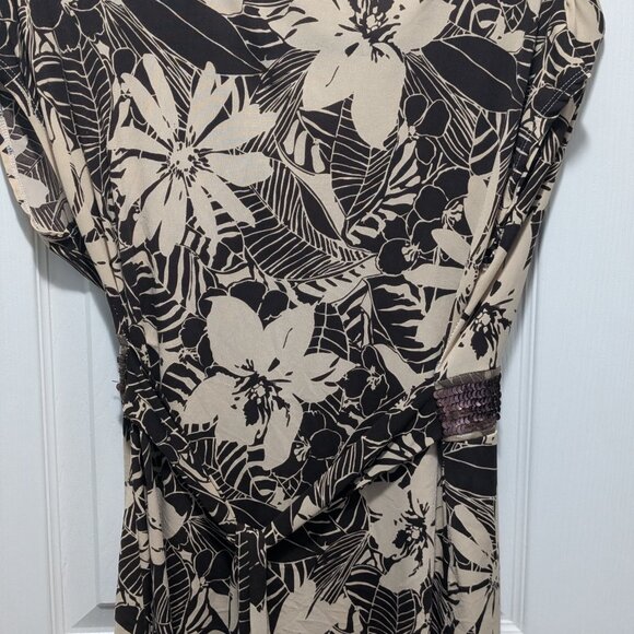 Shirt - Picture 2 of 2